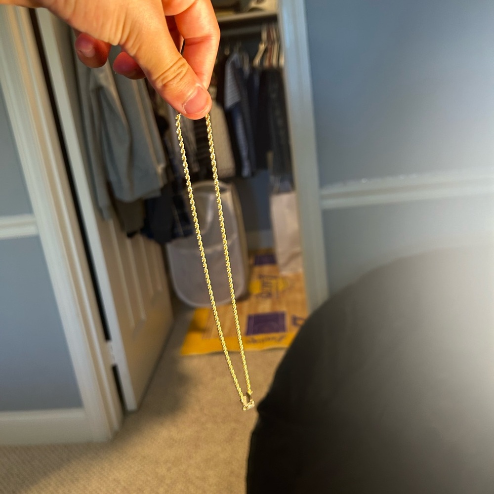 14 karat gold chain